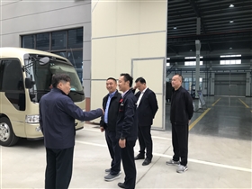 熱烈歡迎市領(lǐng)導(dǎo)蒞臨申容工廠 熱烈歡迎市領(lǐng)導(dǎo)蒞臨申容工廠